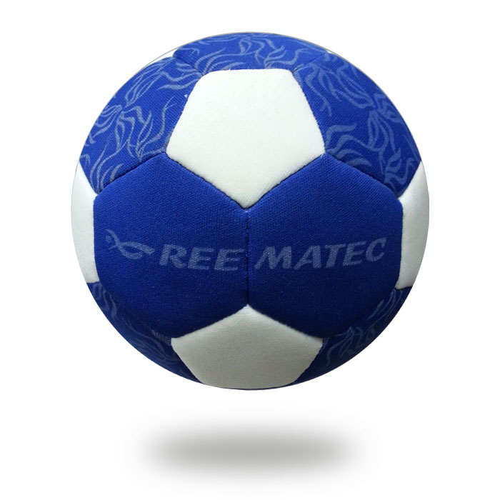 Neo | Nice blue and white football for kinds